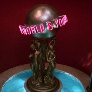 Meet your Posher, Luis